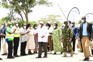 H.E-Yoweri-Kaguta-Museveni-commissions-600MW-Karuma-HPP-4